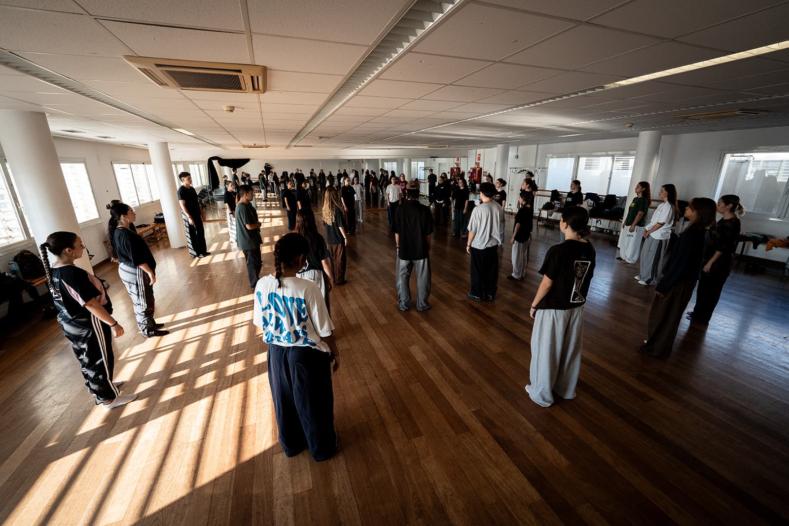 Clase de danza en BCHILL Project